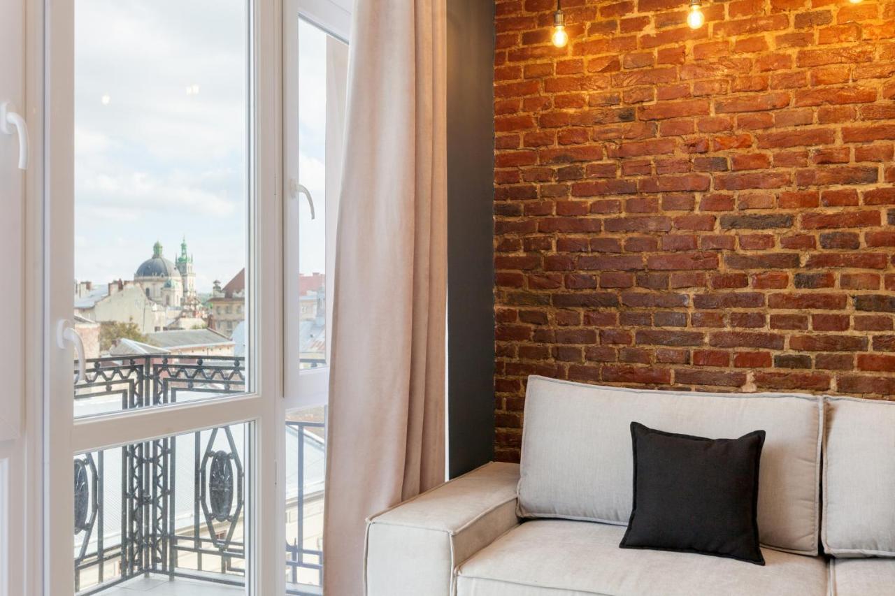 Leogrand Apartments On Khmelnytskoho 11 Lviv